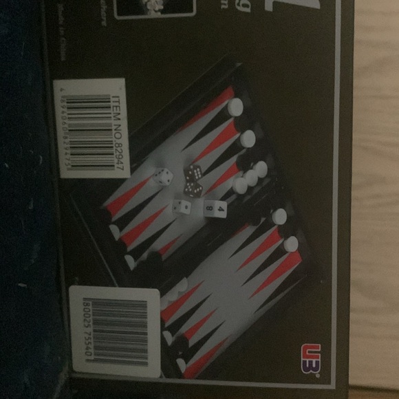 3 in 1 chess/checkers/backgammon. Never used brand new comes with box. - Picture 3 of 3